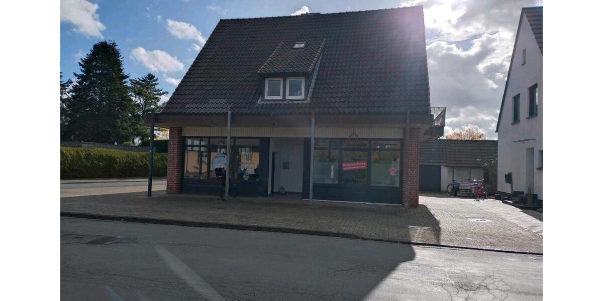 Wohn- und Geschäftshaus im Weilautgebiet zimmer