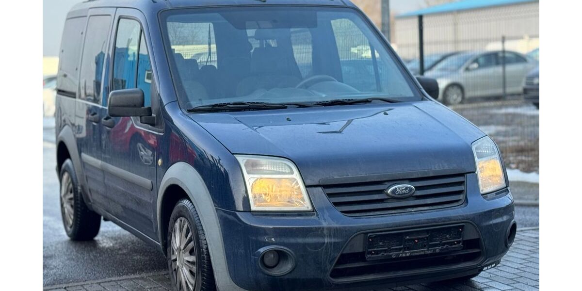 Ford Tourneo Connect 182.624 km 3.390 &euro; Wildau 15745