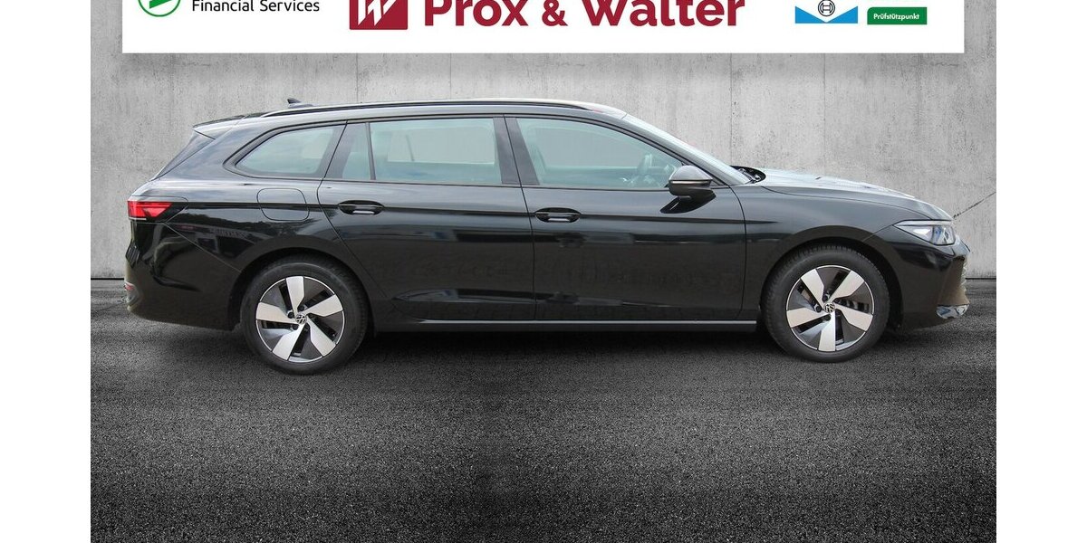 VW Passat Variant 1.5 eTSI 7-DSG LED+KAMERA+WINTER 35.987 km 26.900 &euro; Hagenow 19230