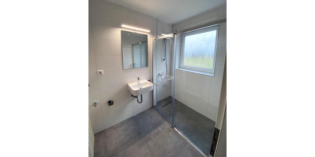 Etagenwohnung Bergen - 4 Zimmer, 82 m&sup2;, 129.000&euro; | Angebot:27097430