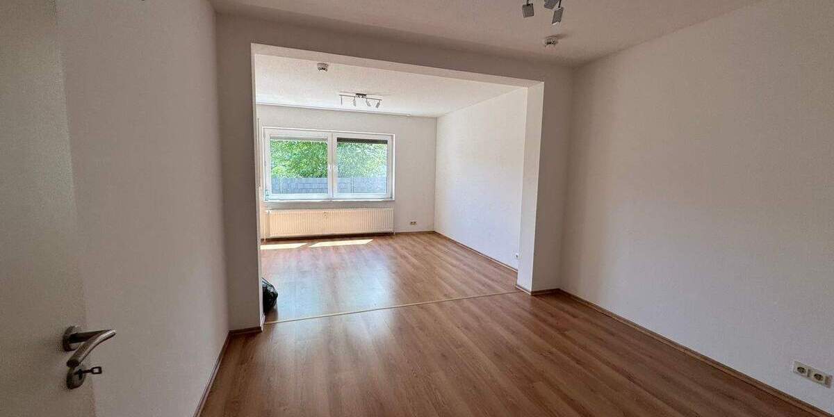 Reihenmittelhaus Binsfeld - 4 Zimmer, 129 m&sup2;, 1.036&euro; | Angebot:25800423