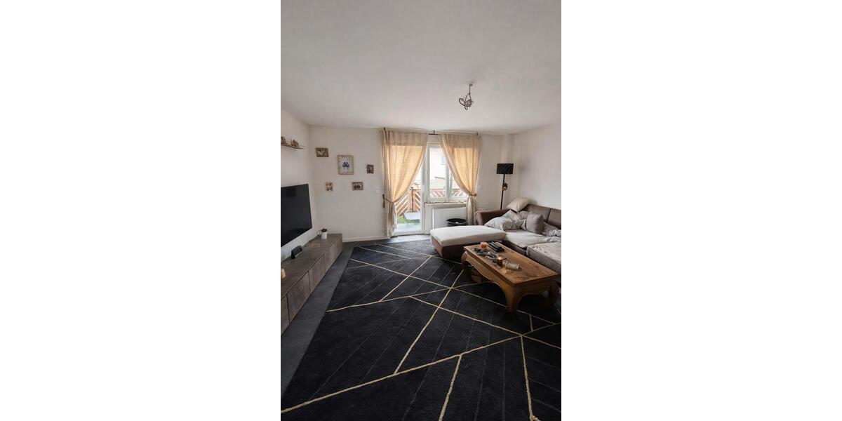 Etagenwohnung Durmersheim - 4 Zimmer, 115 m&sup2;, 1.500&euro; | Angebot:26123225