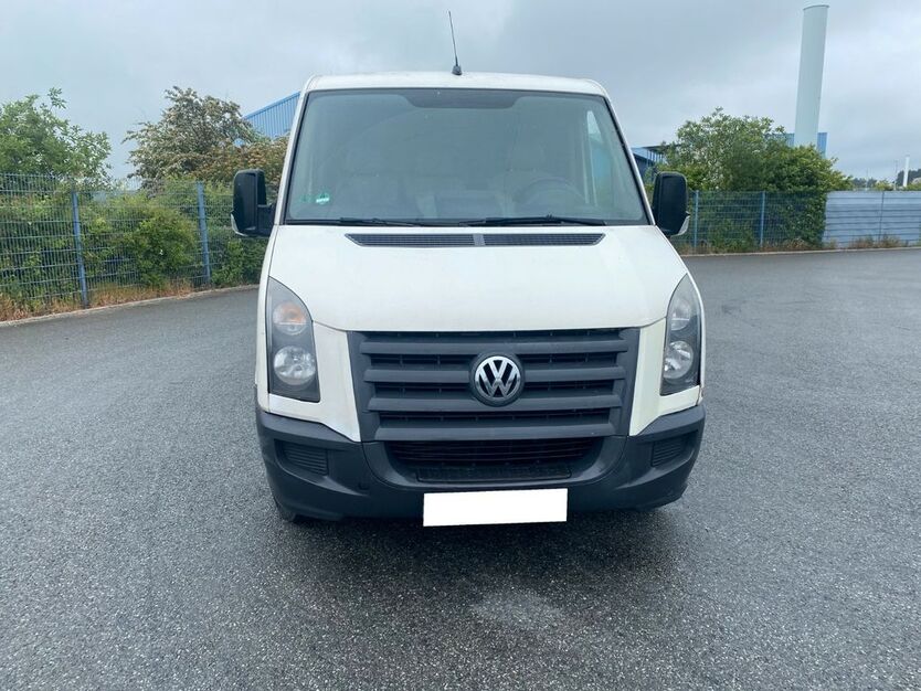 VW Crafter 253.000 km 5.600 € rehau 95111