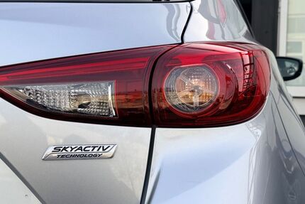 Mazda 3 87.915 km 15.400 € München 81827