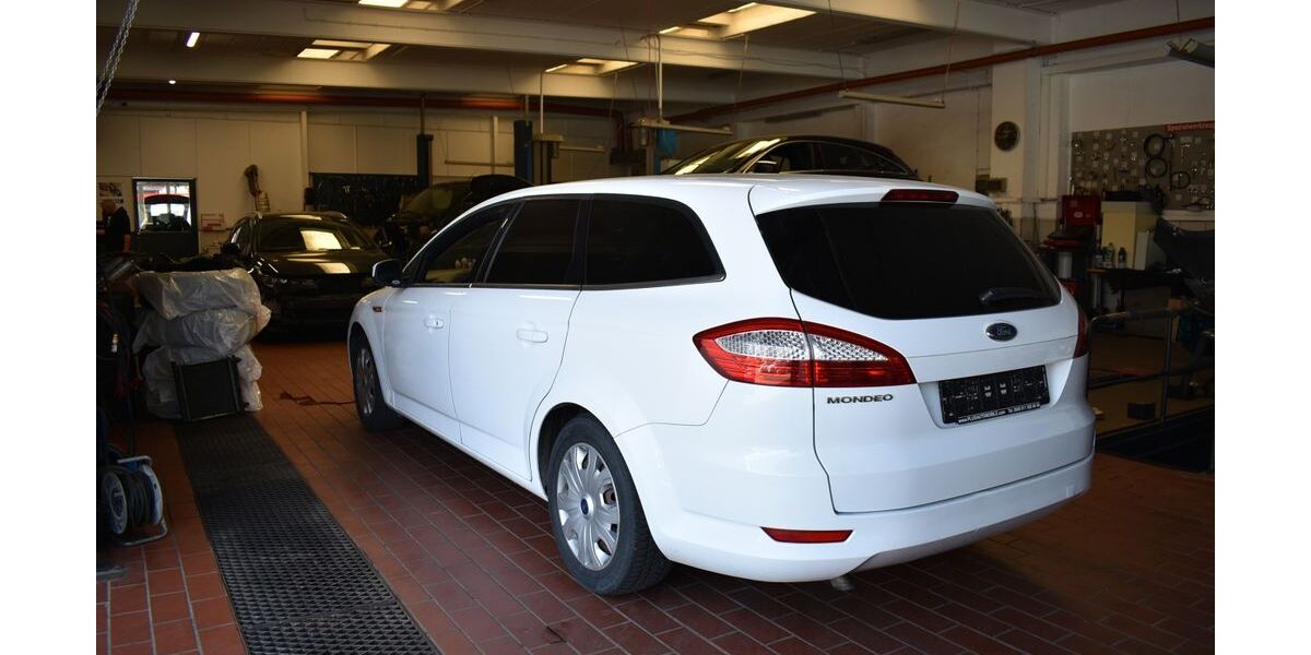 Ford Mondeo 301.875 km 2.280 &euro; Nürnberg 90431
