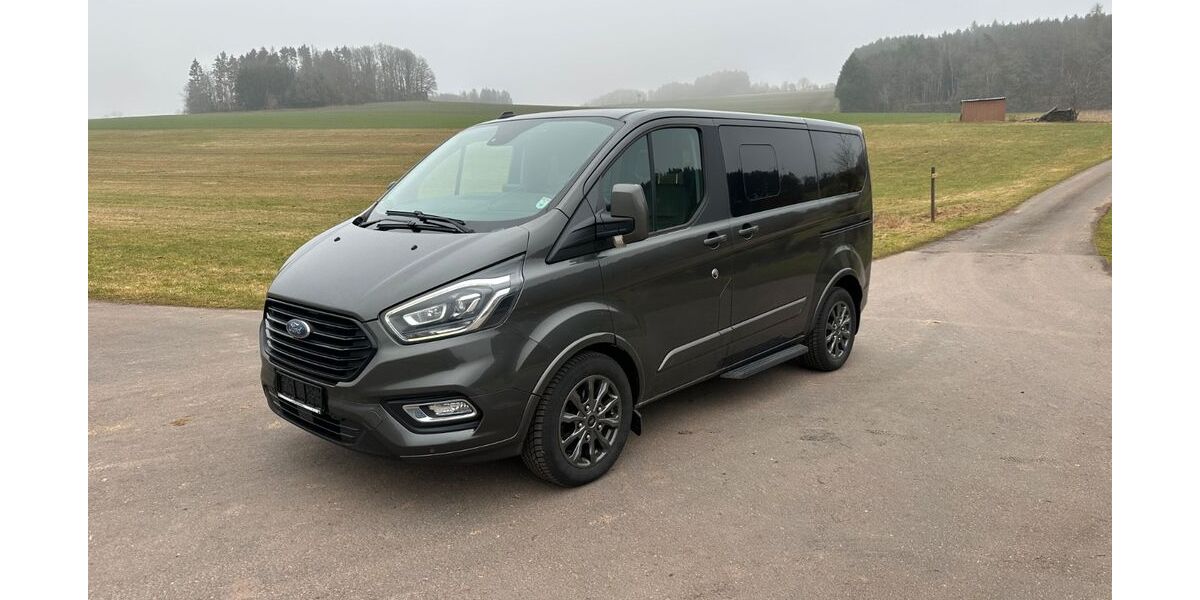 Ford Tourneo Custom 88.500 km 29.990 &euro; Bitburg - Masholder 54634