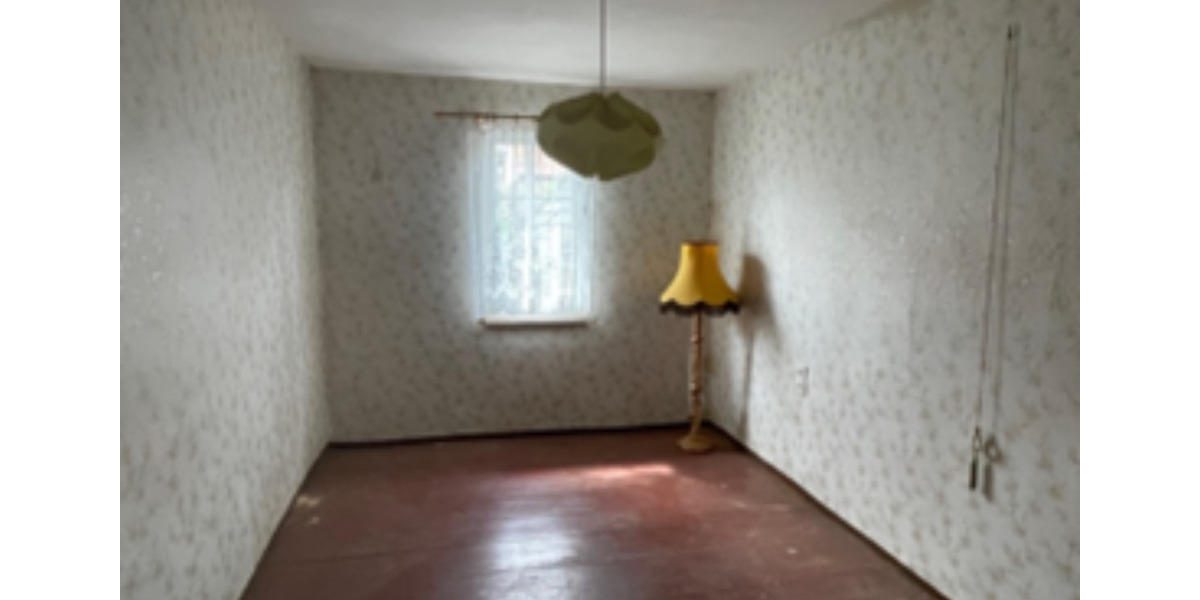 Einfamilienhaus in ruhiger Ortskernlage im Altenburger Land 10 zimmer