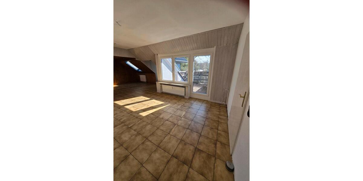 Etagenwohnung Neumünster Brachenfeld/Ruthenberg - 4.5 Zimmer, 91 m&sup2;, 140.000&euro; | Angebot:26262600
