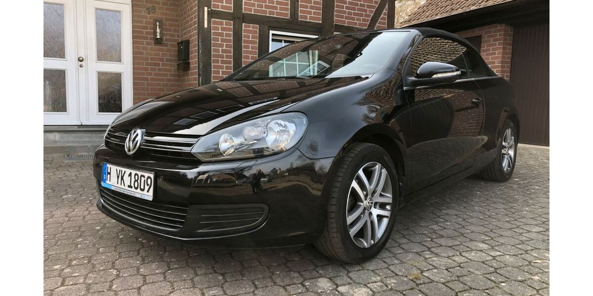 VW Golf 131.698 km 7.890 &euro; Garbsen 30826