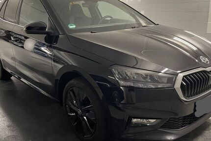 Skoda Fabia 1.800 km 20.600 € Wiesbaden 65185
