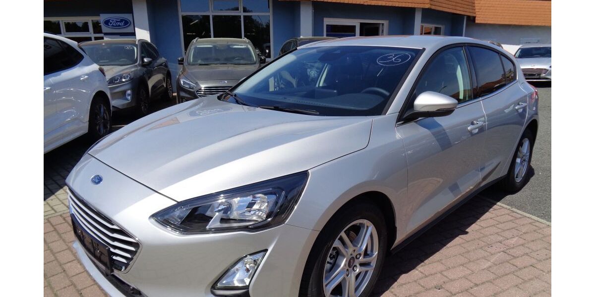 Ford Focus 23.000 km 17.988 &euro; Niesky 02906