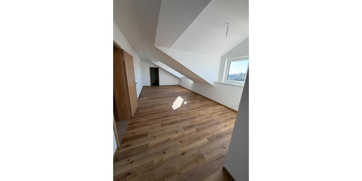 Dachgeschoßwohnung Sankt Oswald-Riedlhütte Riedlhütte - 2 Zimmer, 47 m&sup2;, 424&euro; | Angebot:25440806