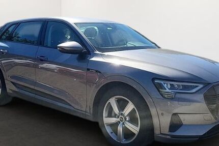 Audi e-tron 13.500 km 28.990 € Waldshut-Tiengen 79761