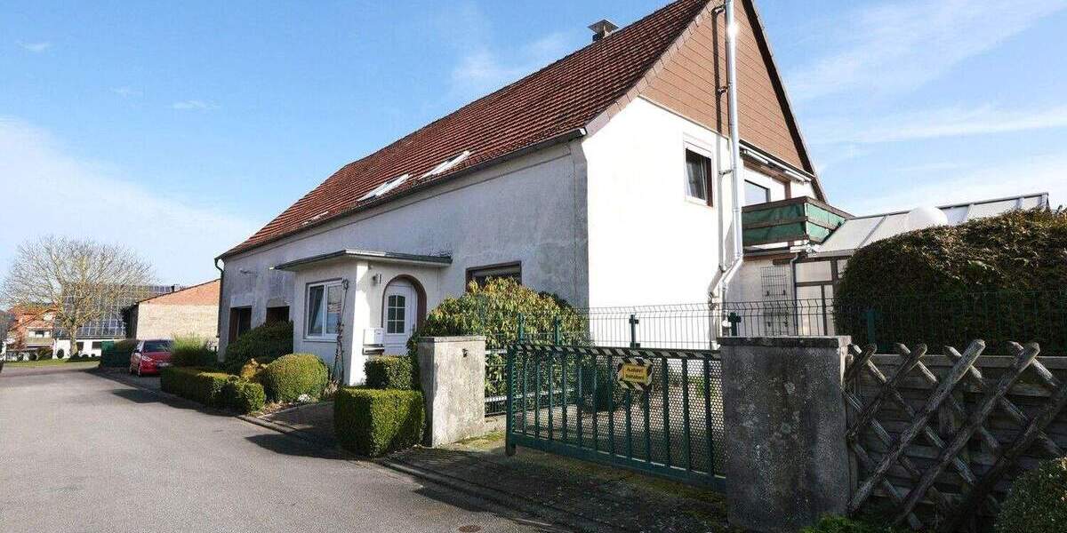 Einfamilienhaus Bad Wünnenberg Fürstenberg - 6 Zimmer, 240 m&sup2;, 185.000&euro; | Angebot:25318246