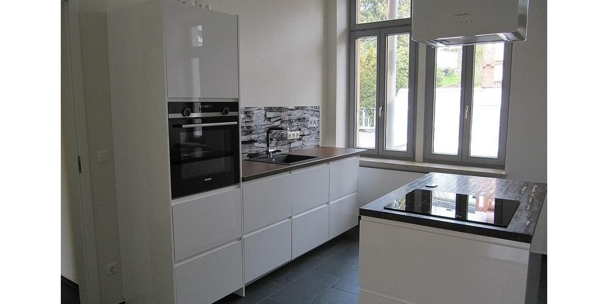 Etagenwohnung Markneukirchen - 5 Zimmer, 139 m&sup2;, 1.100&euro; | Angebot:25487030