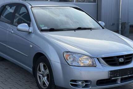 Kia Cerato 138.000 km 2.490 &euro; Hildesheim 31137