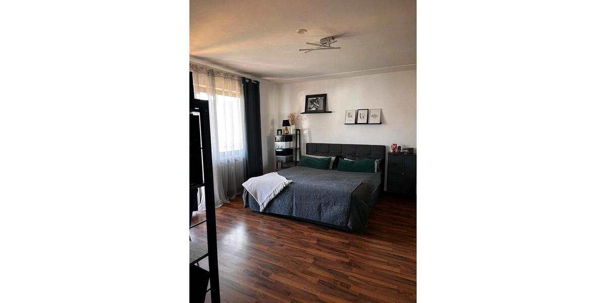 Etagenwohnung Bausendorf - 3 Zimmer, 130 m&sup2;, 189.000&euro; | Angebot:26863939
