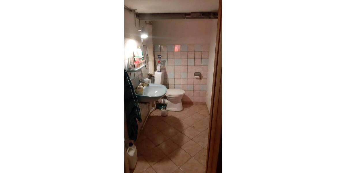 Mehrfamilienhaus, Wohnhaus Friedland - 30 Zimmer, 800 m&sup2;, 72.000&euro; | Angebot:26056318
