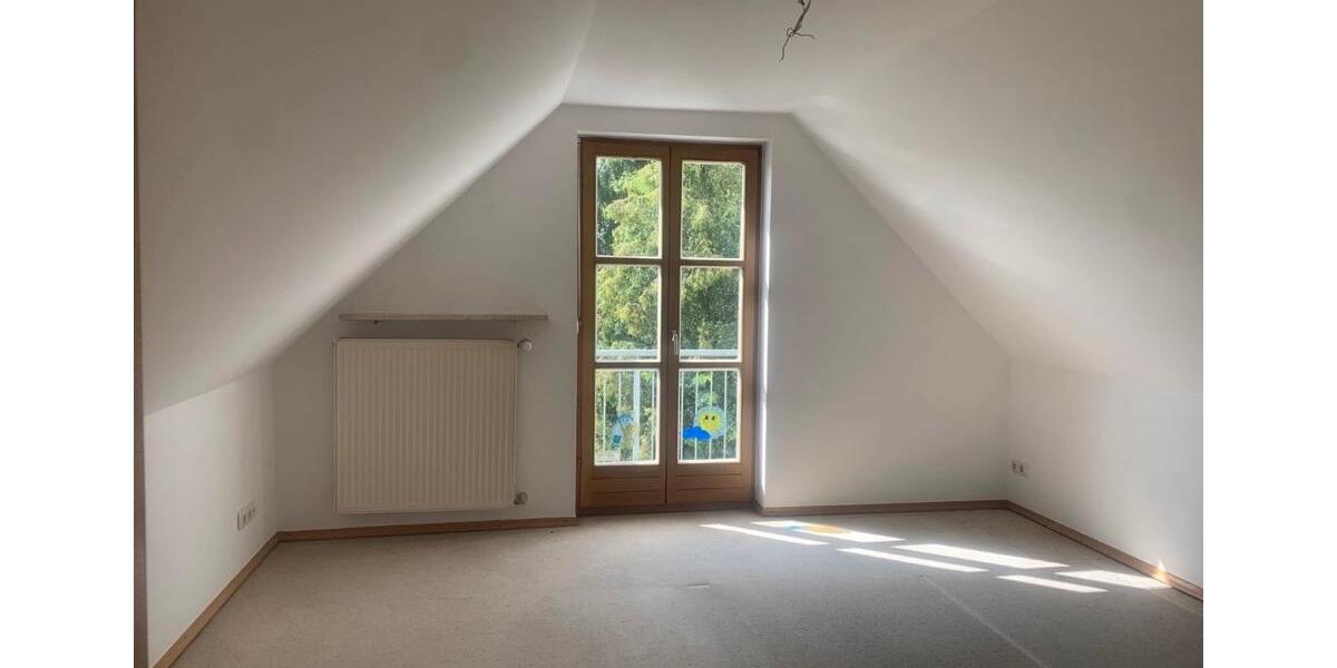 Einfamilienhaus Arnstorf - 6 Zimmer, 150 m&sup2;, 1.490&euro; | Angebot:26326548