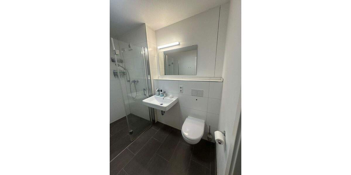 Etagenwohnung Regensburg Ostenviertel - 2 Zimmer, 63 m&sup2;, 999&euro; | Angebot:25098116