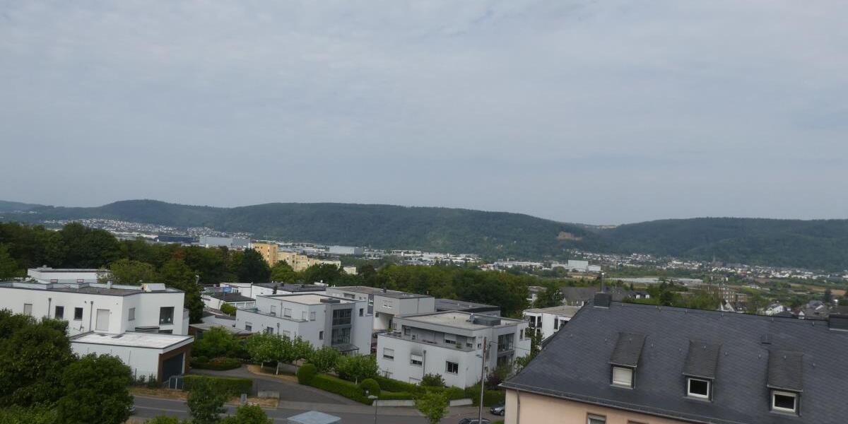 Trier-Feyen neue Maisonettewohnung mit Flair, moderner Heiztechnik sowie toller Weitsicht - Dachgeschoßwohnung Trier Feyen-Weismark | Angebot:27152341