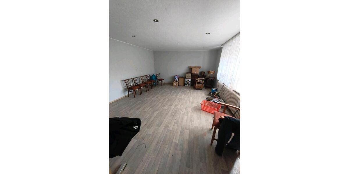 Einfamilienhaus Nebra (Unstrut) - 7 Zimmer, 145 m&sup2;, 99.500&euro; | Angebot:26418663