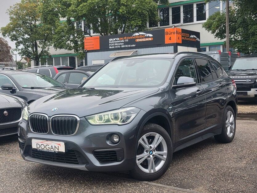BMW X1 156.984 km 15.990 € München 81243