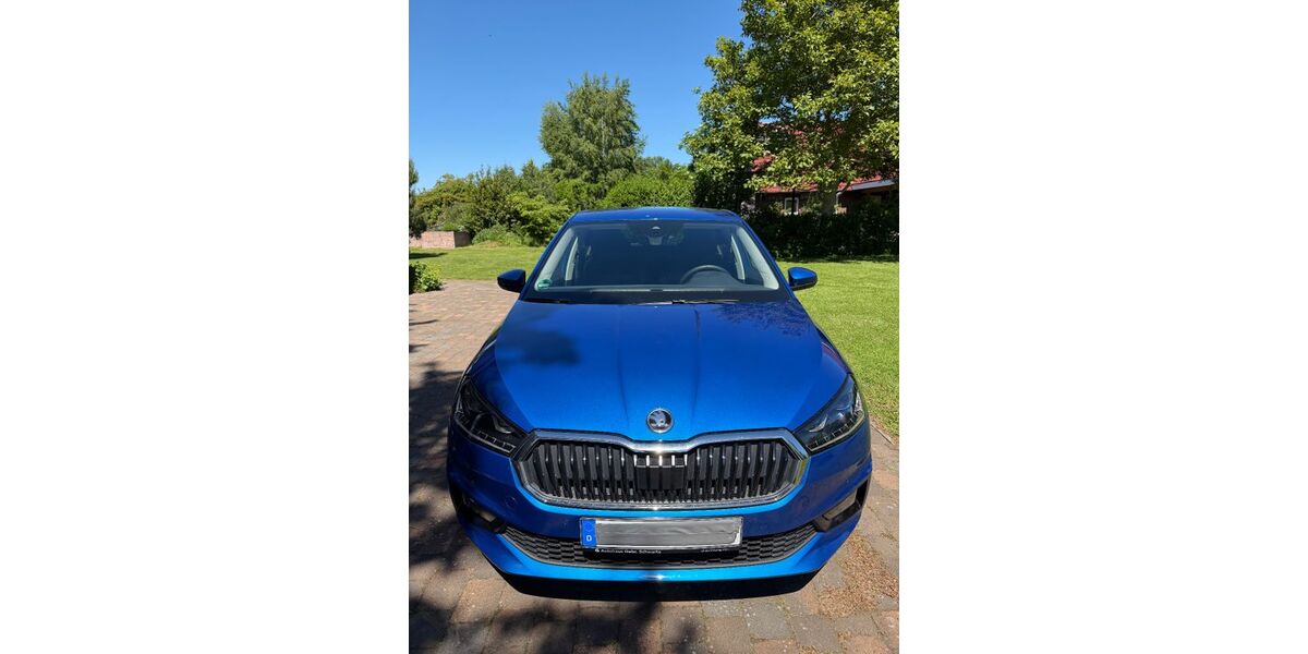 Skoda Fabia 9.800 km 21.600 &euro; Berumbur 26524