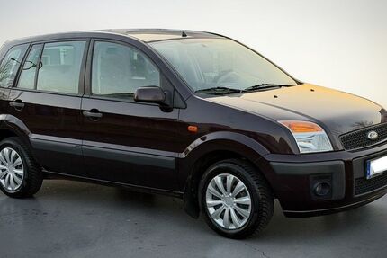 Ford Fusion 122.000 km 4.890 &euro; Dieburg 64807