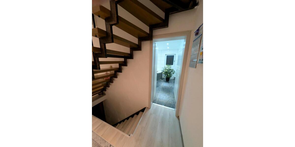 Einfamilienhaus Herdorf - 5 Zimmer, 144 m&sup2;, 330.000&euro; | Angebot:27092921
