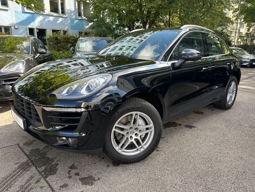 Porsche Macan 199.998 km 28.999 € München 80636