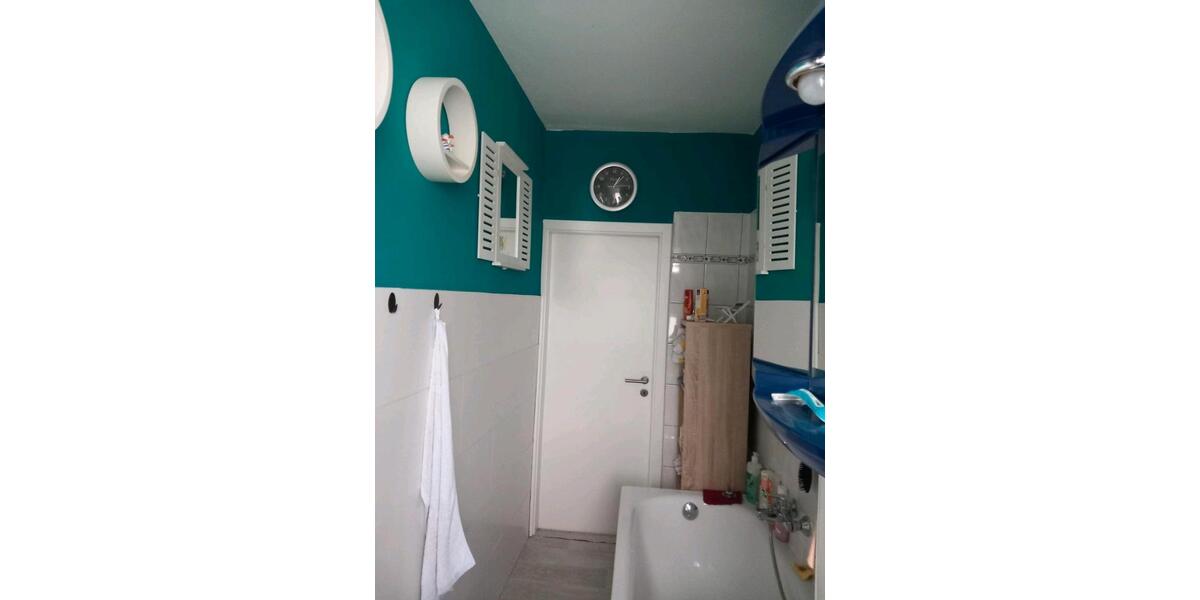 Schöne 2 Zimmer Wohnung mit Balkon KM 282,12 Euro 2 zimmer