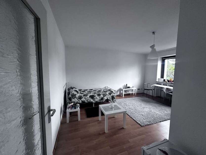 Wohnung zum Mieten in Solingen 250 € 25 m²