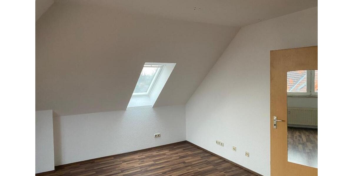 Dachgeschoßwohnung Salzatal - 1.5 Zimmer, 28 m&sup2;, 40.500&euro; | Angebot:23429092