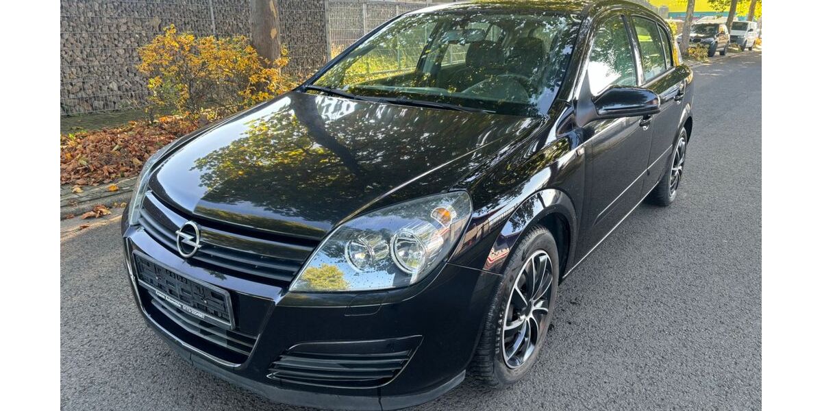 Opel Astra 136.000 km 1.990 &euro; Alheim-Heinebach 36211