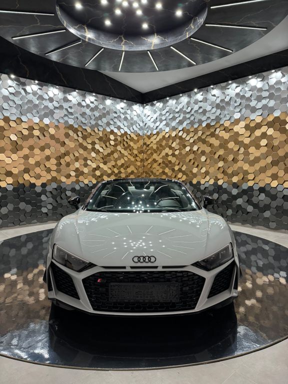 R8