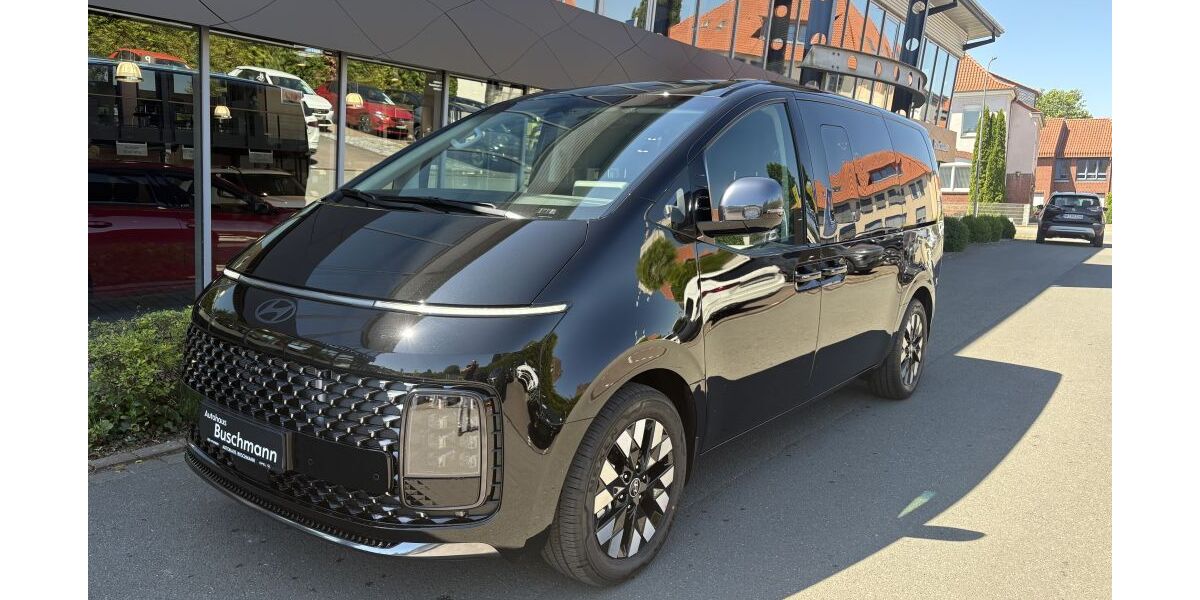 Hyundai STARIA 1.500 km 52.970 &euro; Herford 32049