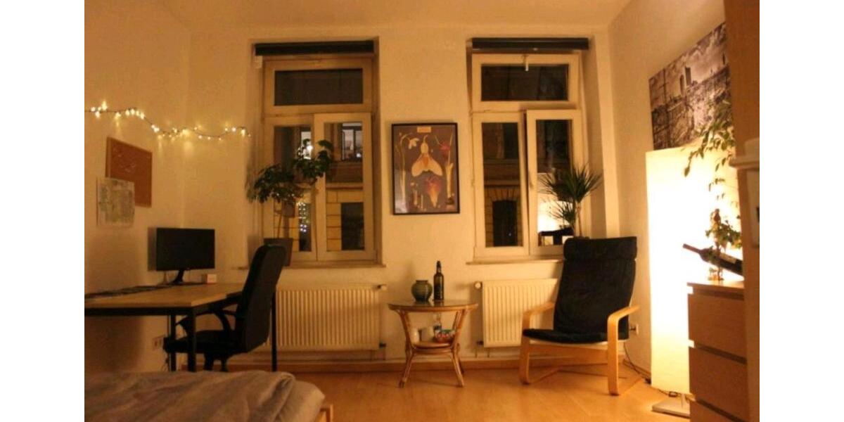 Teilmöblierte 3 ZKB am Lindenauer Markt, WG-Gründung? 3 zimmer