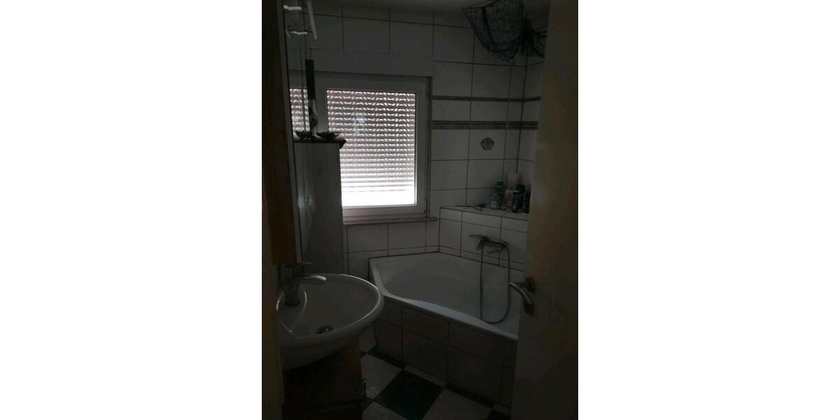Einfamilienhaus Saarlouis - 7 Zimmer, 115 m&sup2;, 175.000&euro; | Angebot:26883403