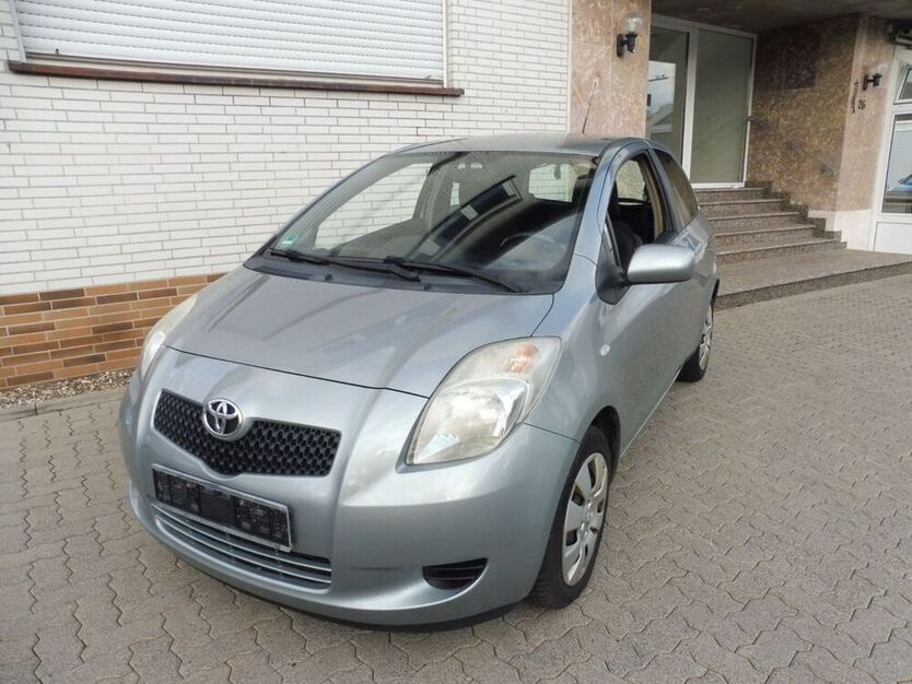 Yaris