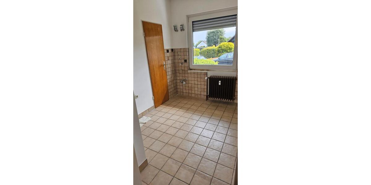 Einfamilienhaus Vellmar - 9 Zimmer, 165 m&sup2;, 439.000&euro; | Angebot:26857843