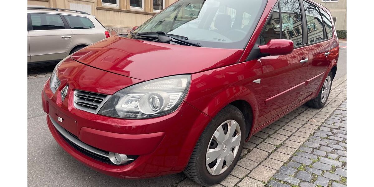 Renault Scenic 128.016 km 4.899 &euro; Hannover 30629