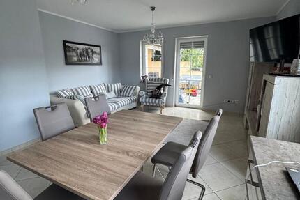 Wohnung Gummersbach Berstig Süd - 3 Zimmer, 75 m&sup2;, 1.070&euro; | Angebot:25995557