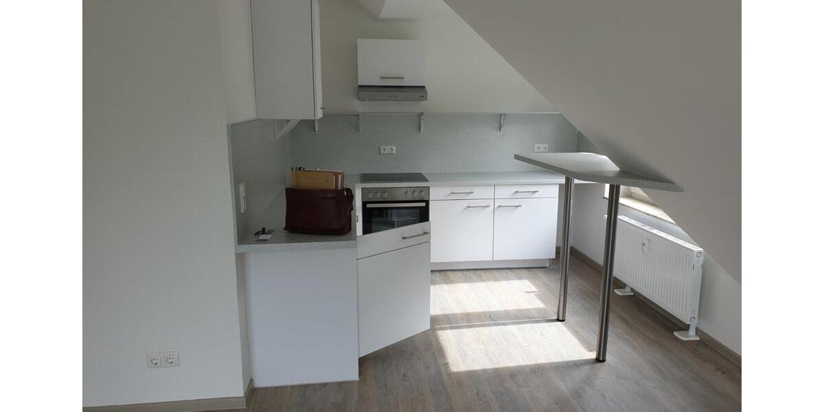 Dachgeschoßwohnung Kronshagen - 3 Zimmer, 70 m&sup2;, 910&euro; | Angebot:25377809