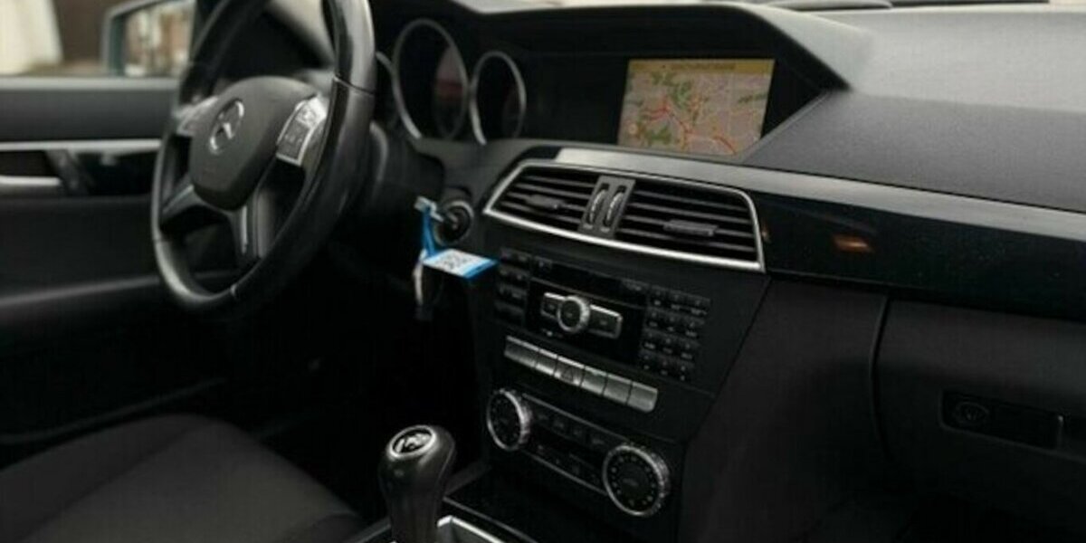 Mercedes-Benz C 200 CDI Limousine Elegance 1. Hand 89.900 km 10.990 &euro; Neckarsulm 74172