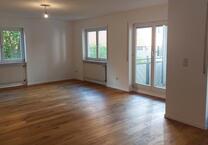 Stilvolles und großzügiges Wohnen im Park: 3,5 Zimmer Mietwohnung mit Stil und kurzen Wegen zur Eleganz und Freiraum