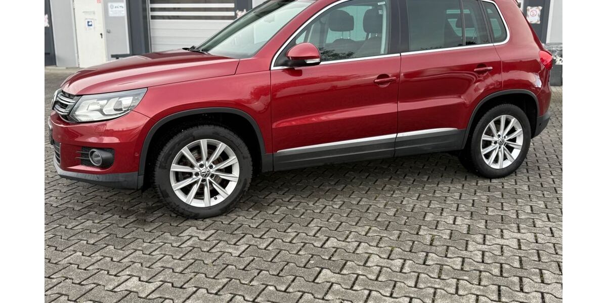 VW Tiguan 272.569 km 5.499 &euro; Hanau 63452