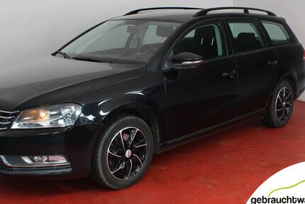 VW Passat Variant 184.438 km 4.449 &euro; Horn Bad Meinberg 32805