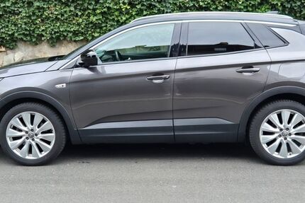 Opel Grandland (X) 29.950 km 22.222 &euro; Wiesbaden 65187