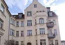 Wohnung zum Mieten in Halle 660 € 83 m²